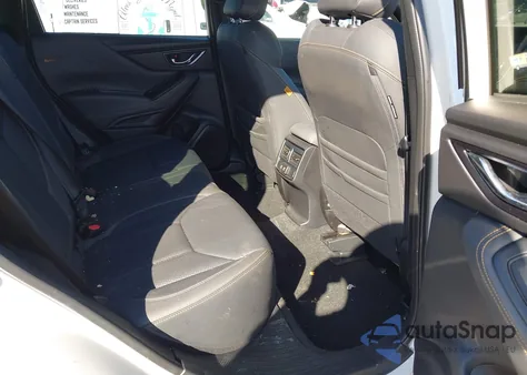 2022 Subaru Forester Wilderness z USA, uszkodzony, nr VIN JF2SKAMC7NH458853